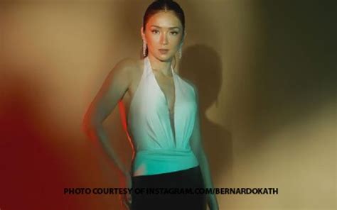 iyotan ng mga artista|Kathryn Bernardo nagpatakam ng kaseksihan .